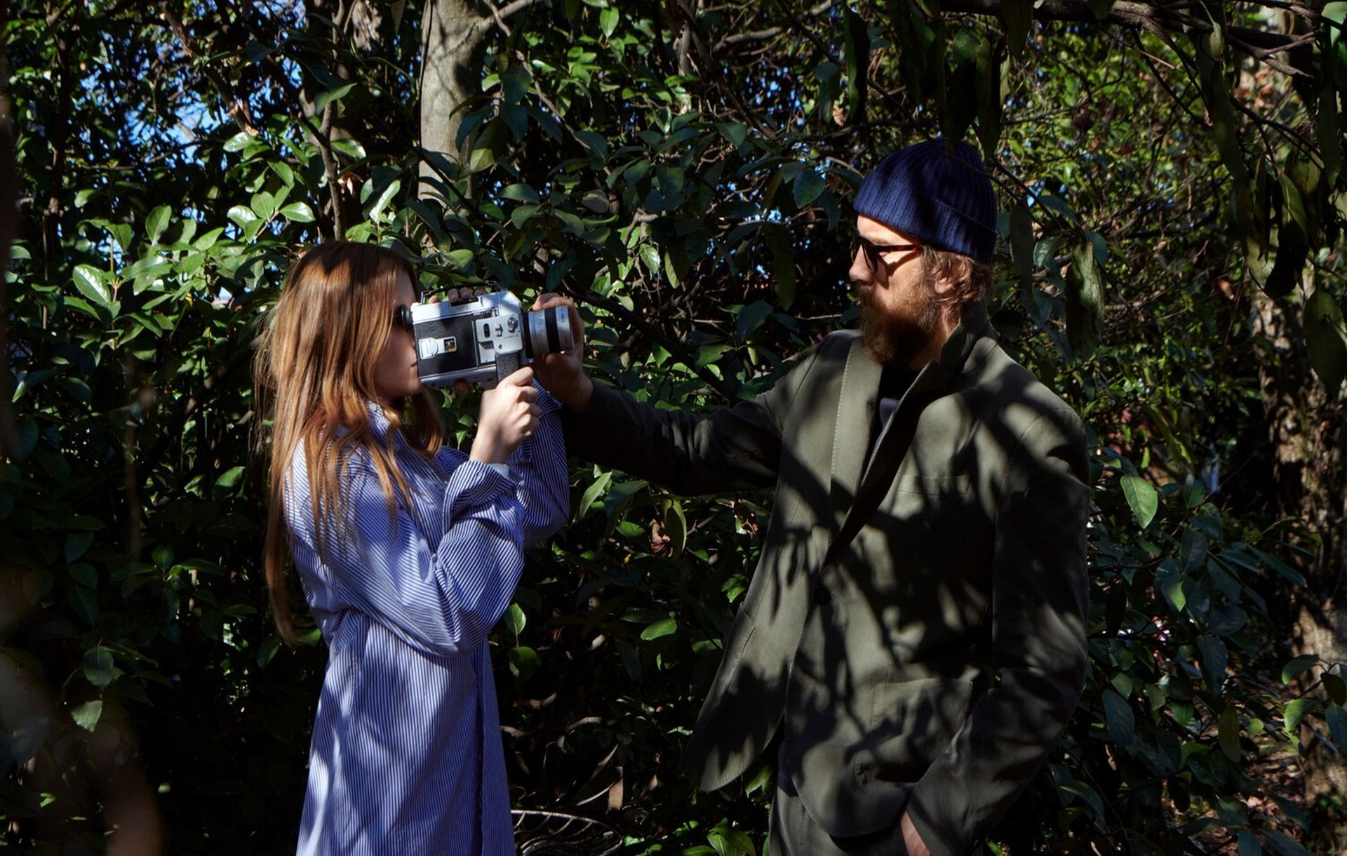 4 online shops to find the next essential item. The shops included here are Mr Porter, Uniqlo, Massimo Dutti and Meermin.